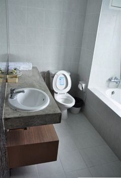 U Place Bangkok Kültér fotó
